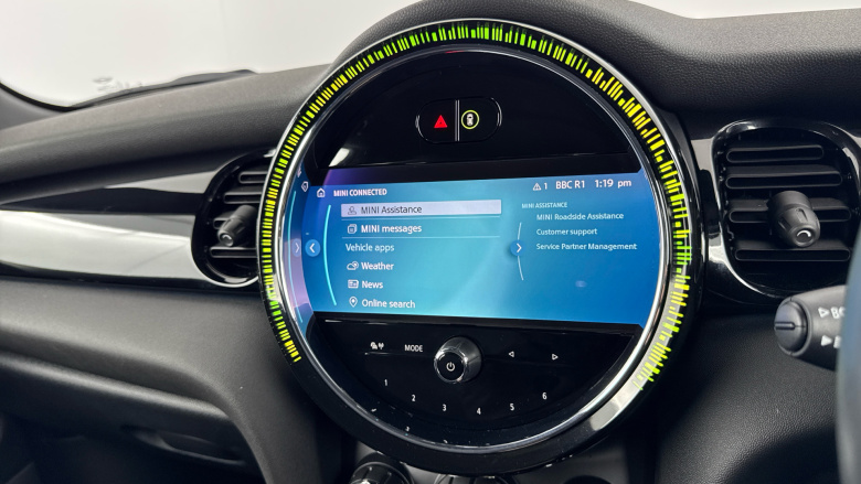 MINI Hatchback 135kW Cooper S Level 2 33kWh 3dr Auto Electric Hatchback